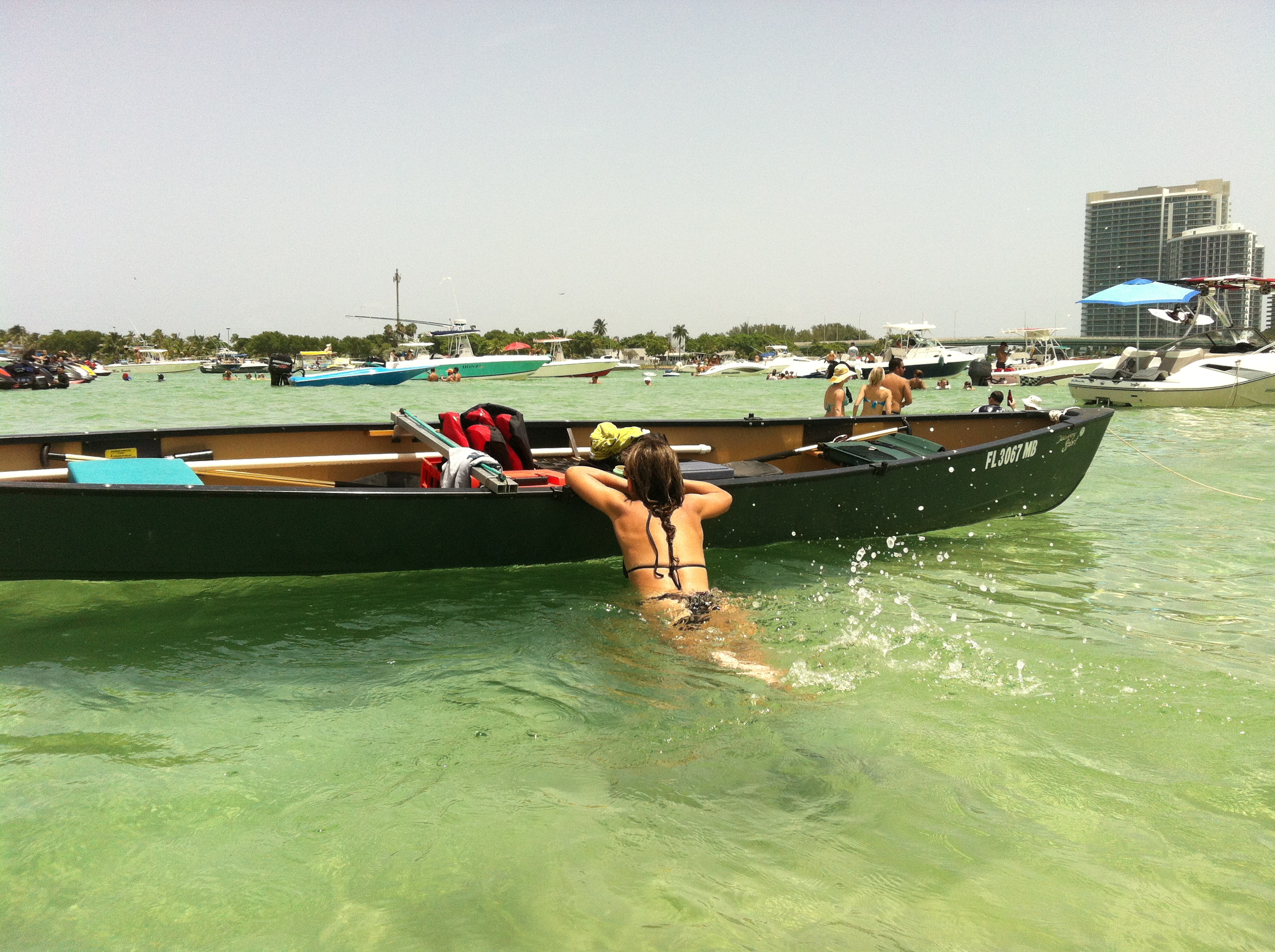 happy sandbar butt