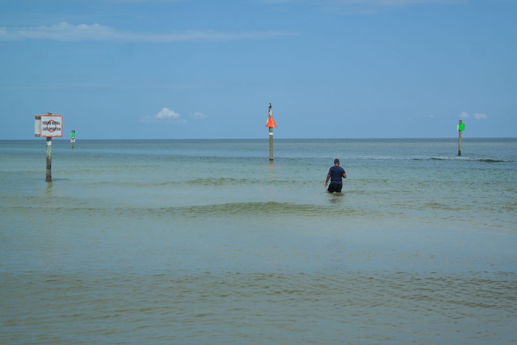 Delnor Wiggins Surf Fishing