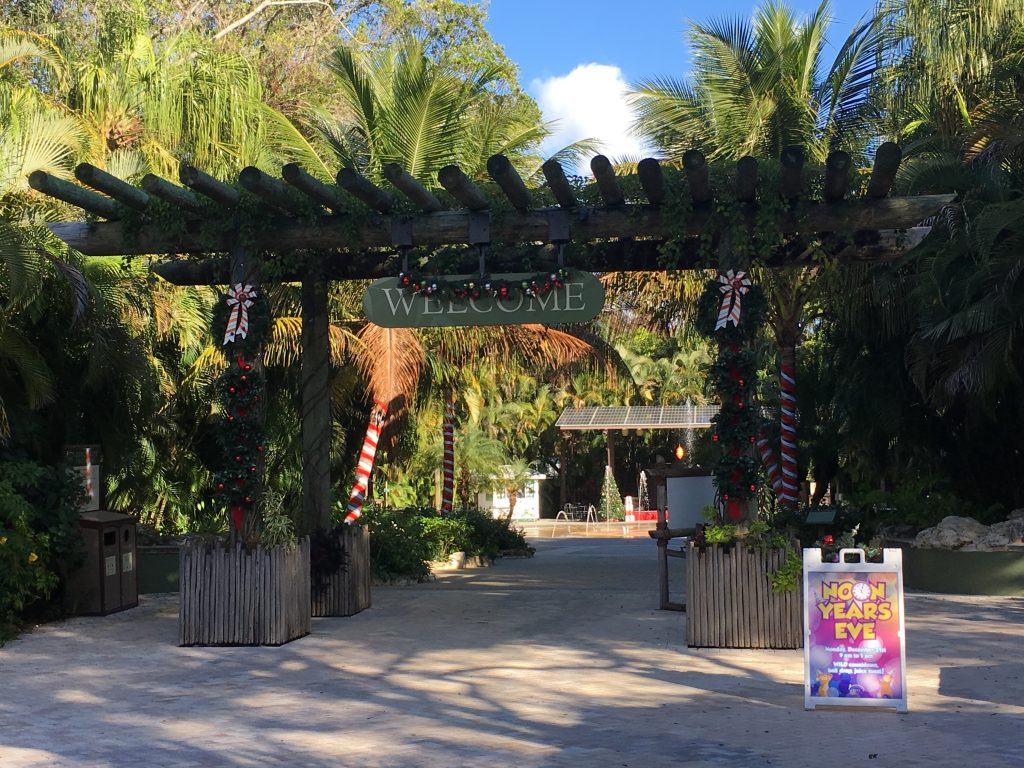 Palm Beach Zoo Booking An “Animal Experience” Will Make Your Day